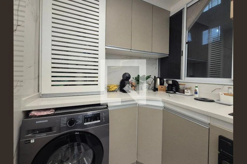 Furnished apartment, 43 m², with a washing machine — photo 10