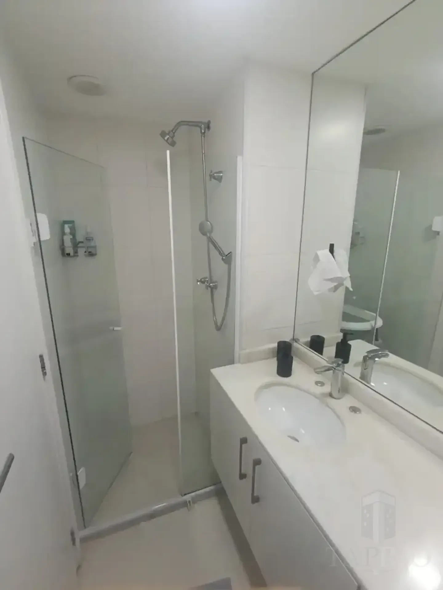 Glass-enclosed balcony in a 2-bedroom apartment, 69 m² — photo 6