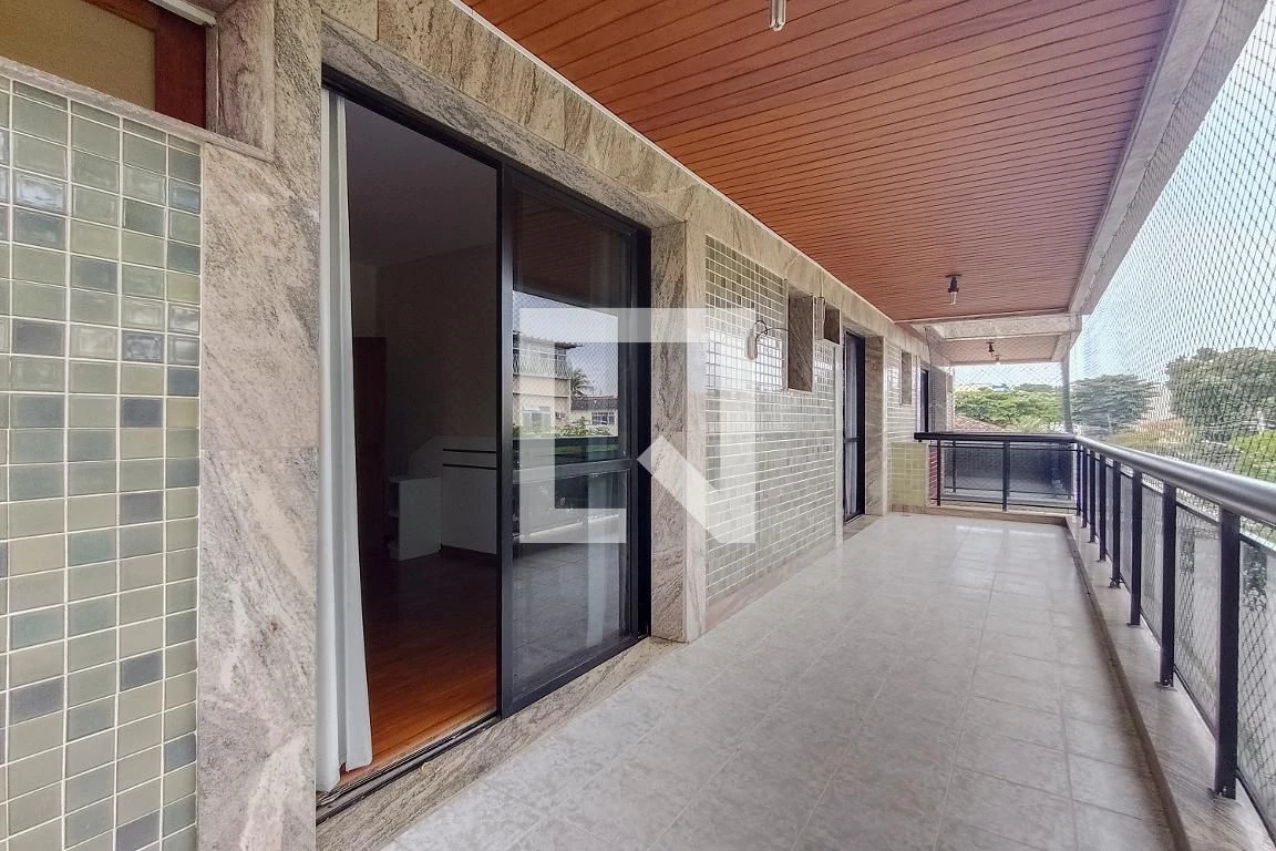 4-bedroom apartment with a water view in Rio de Janeiro — photo 66