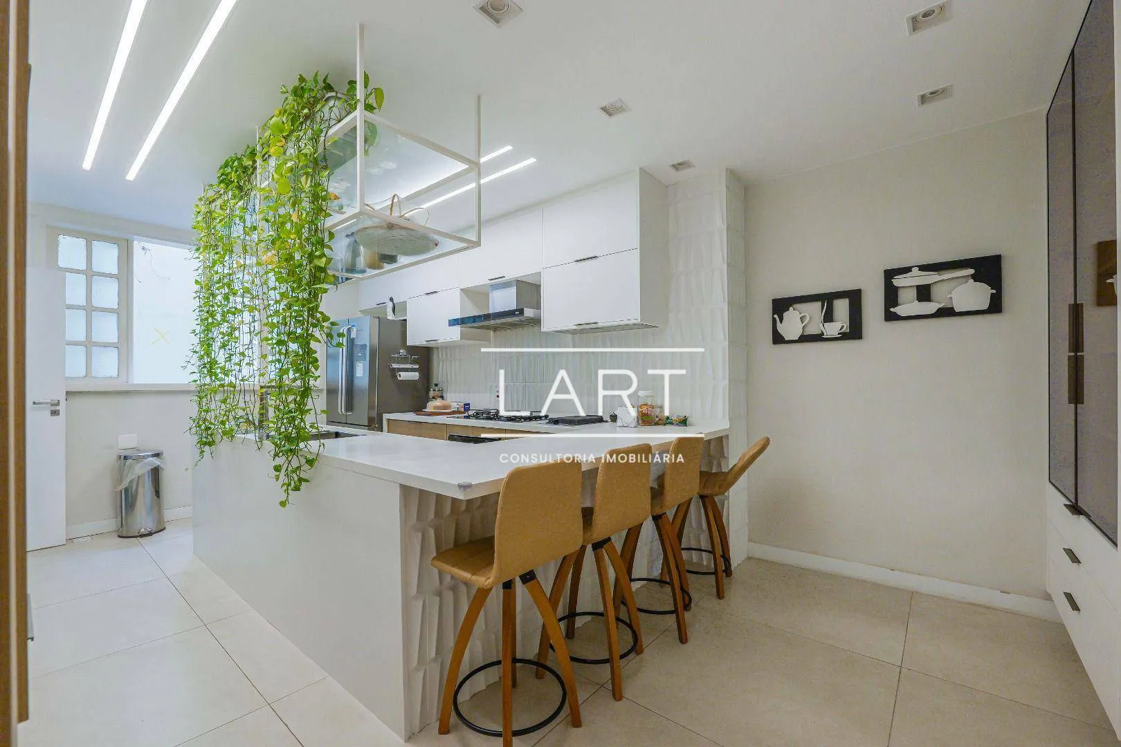 4-bedroom apartment with 453 m² and shared elevator — photo 28