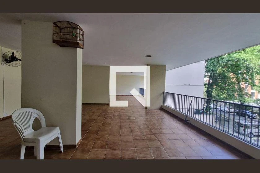 3-bedroom apartment with a home office — photo 8