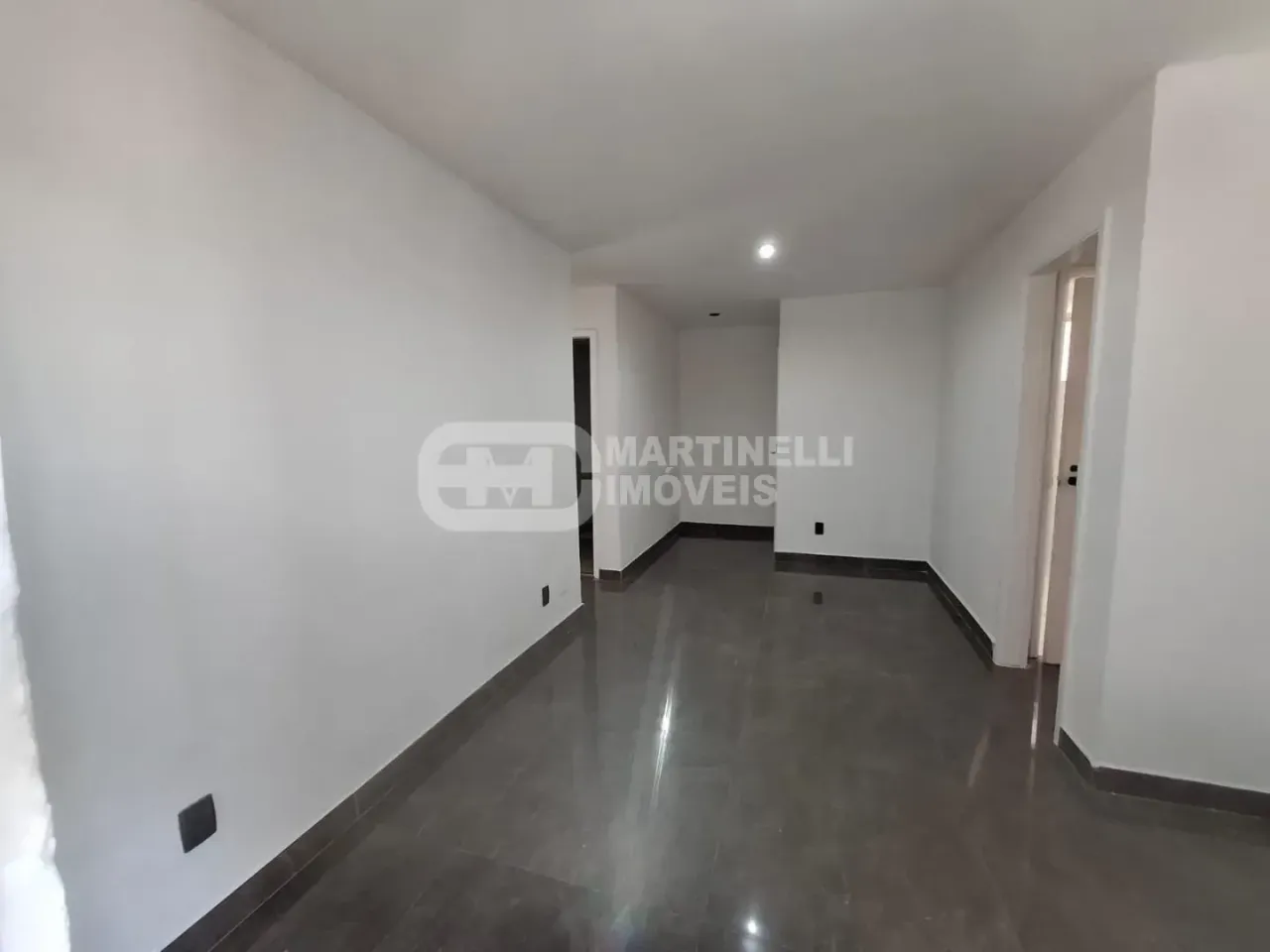Apartamento de 3 quartos em condomínio com piscina — photo 2