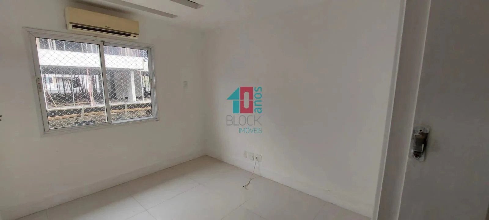 Casa de 200 m² com 4 suítes e 3 vagas — photo 28