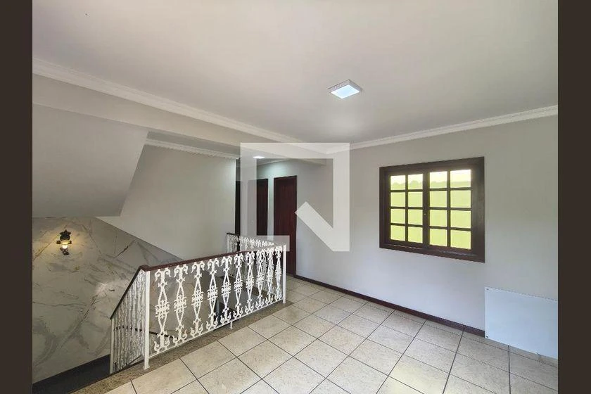 Мебльований будинок з 3 спальнями на 297 м² — photo 47