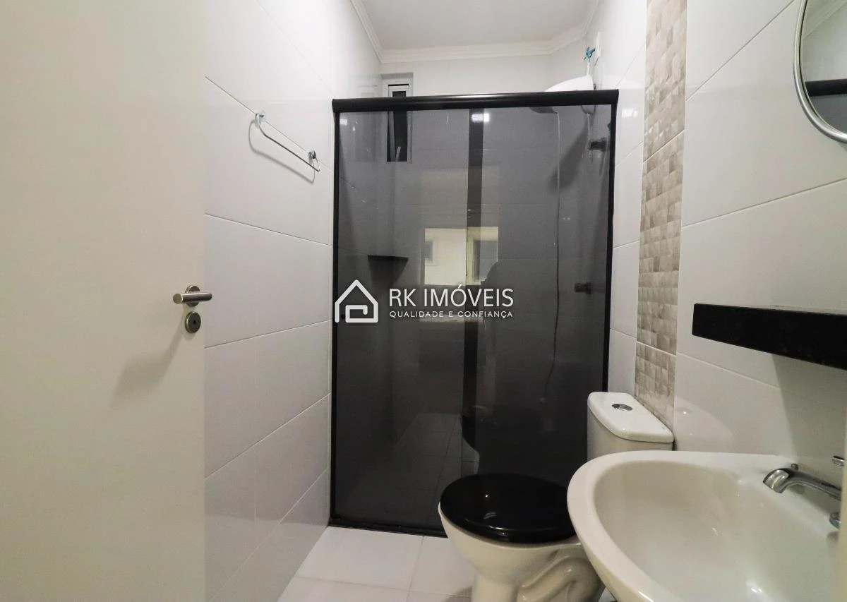 Furnished apartment, 62 m², with a washing machine — photo 12