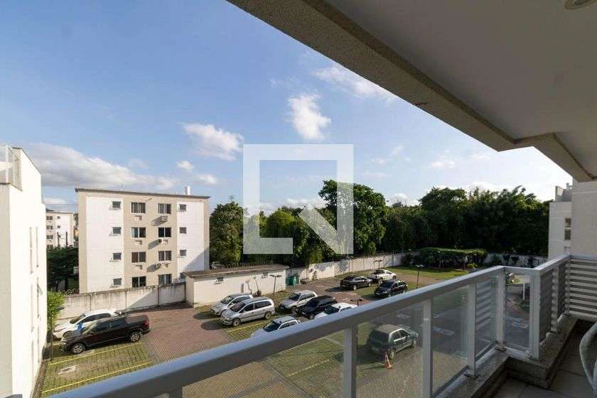 Rental apartment with 3 bedrooms and a balcony — photo 9