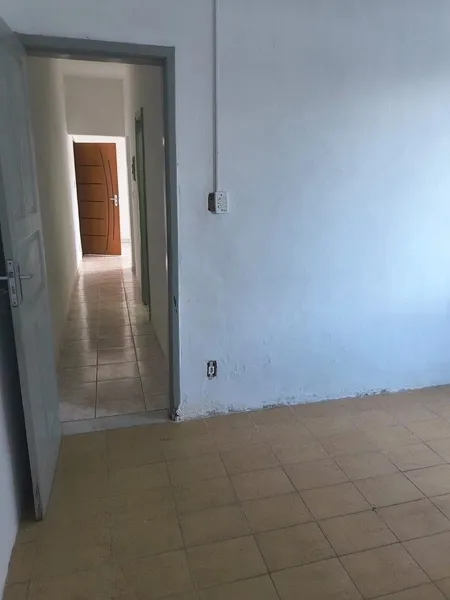 Apartamento sem mobília com 2 quartos e 1 banheiro — photo 6