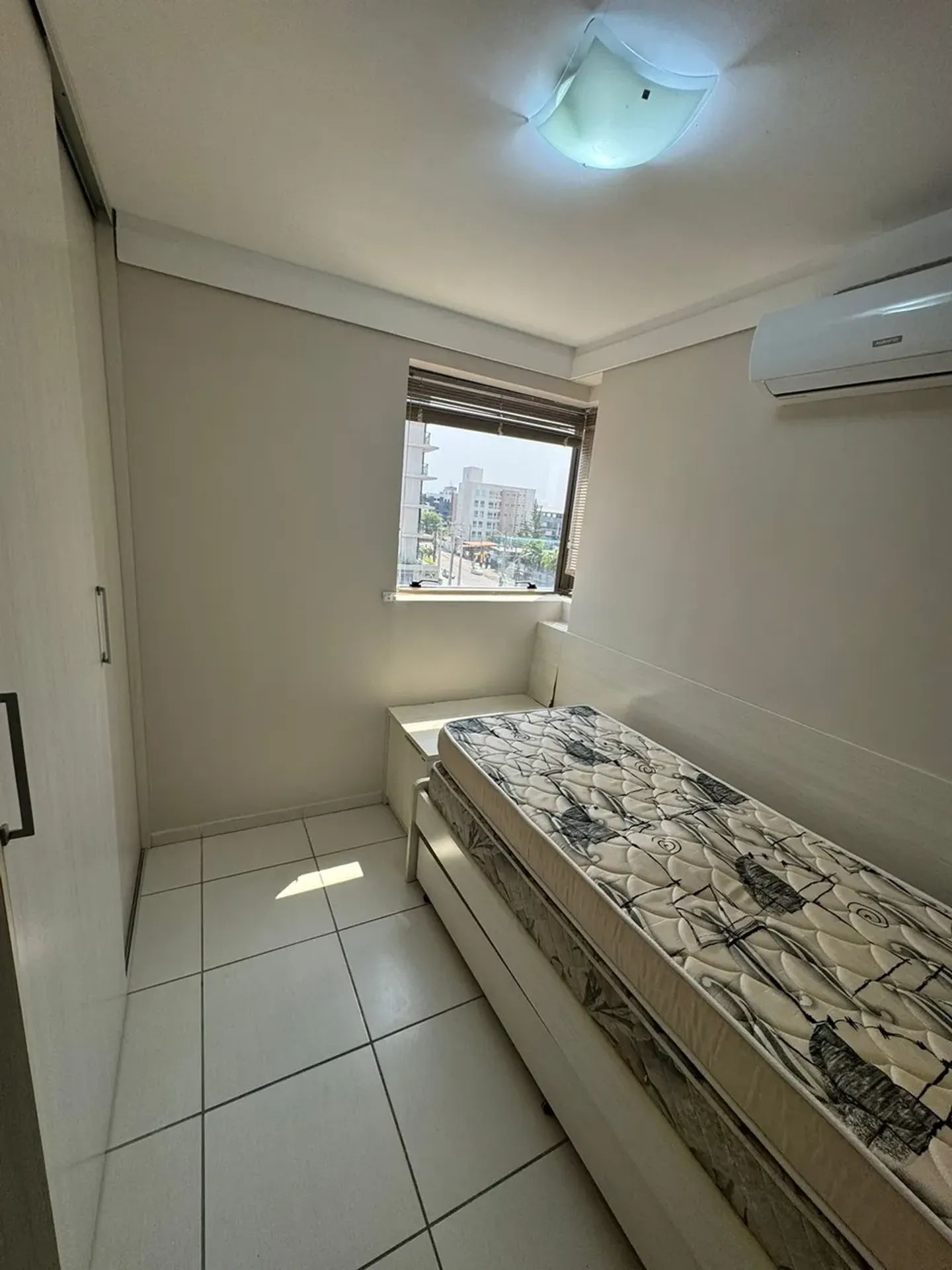 2-bedroom apartment in a building with a pool — photo 18