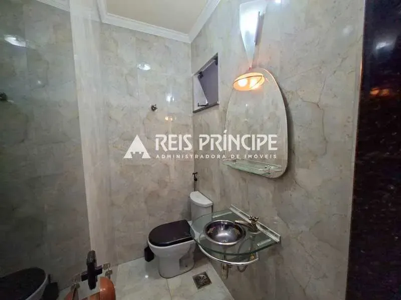 Casa com 5 quartos e 5 banheiros, 364 m² com garagem — photo 23