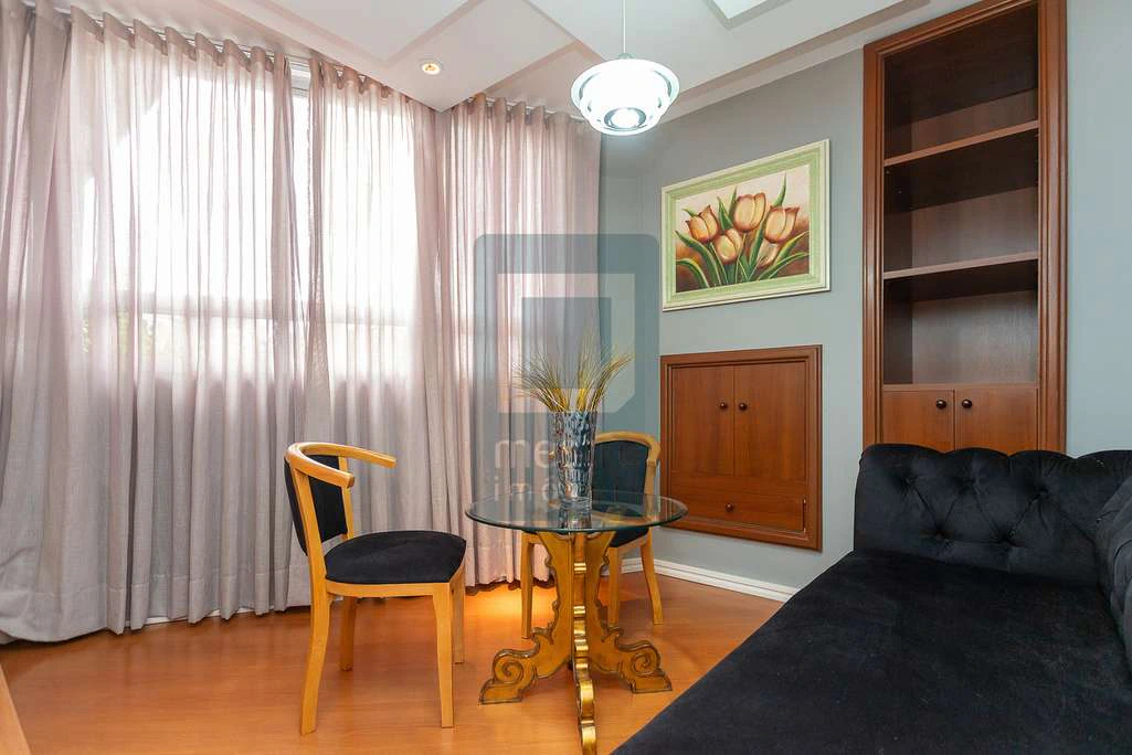 Apartamento de 215 m² com 3 quartos e varanda — photo 4