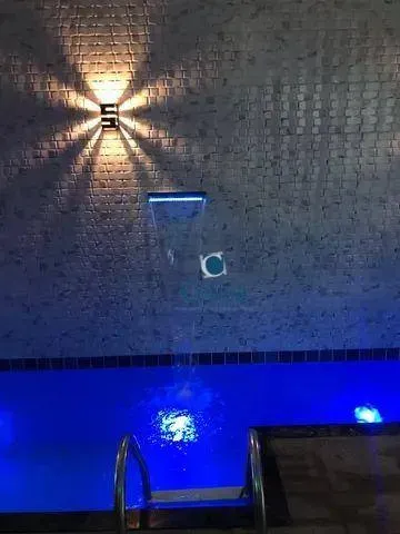 Casa amueblada con 3 dormitorios y 5 baños, 420 m² — photo 6