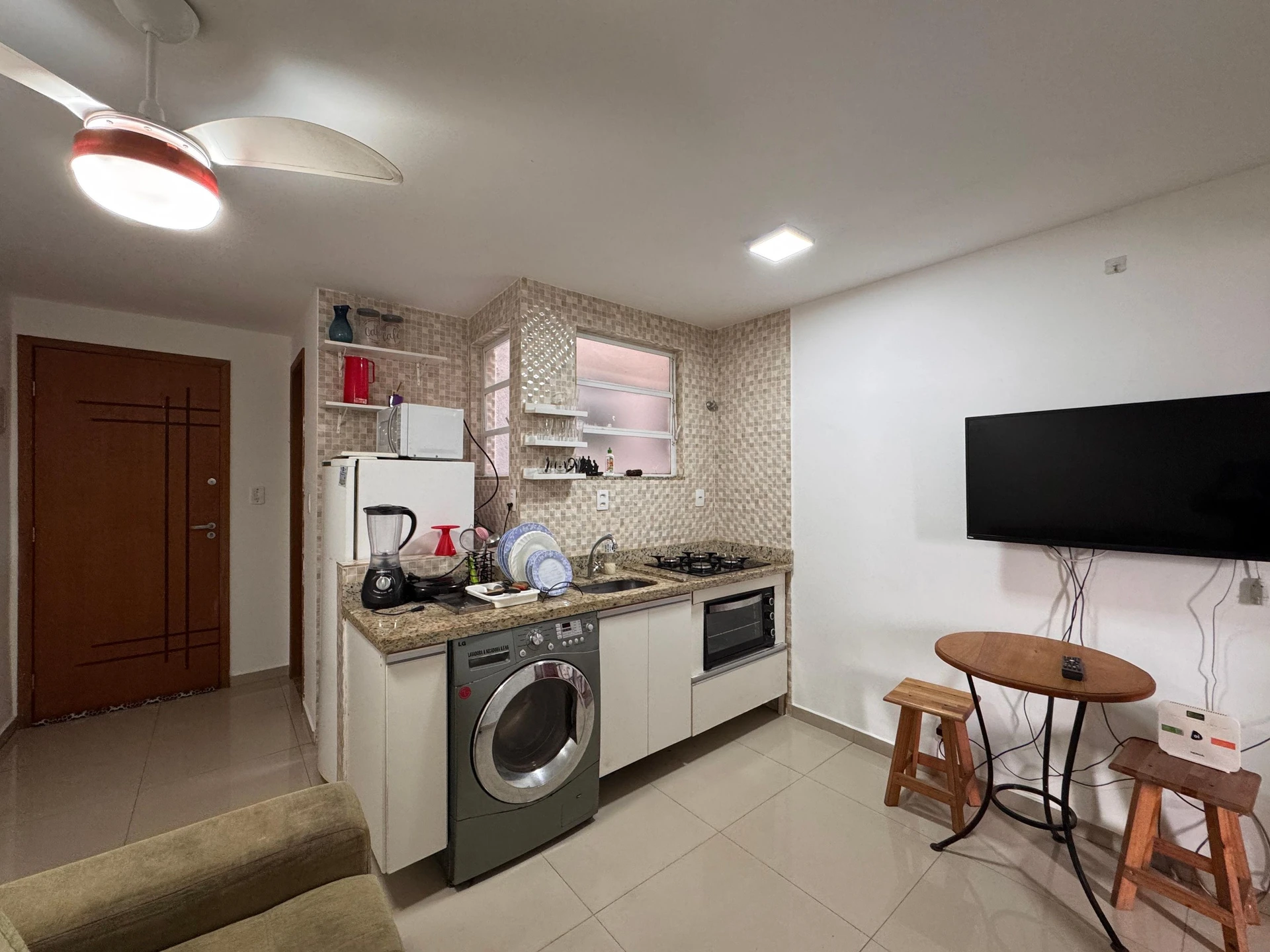 Washing machine in a one-bedroom apartment, 38 m² — photo 2