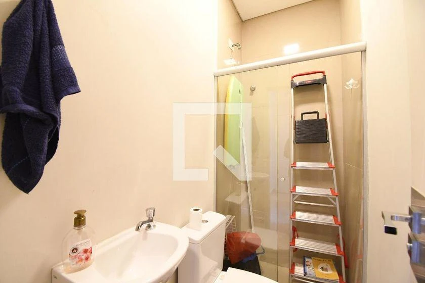 Furnished apartment, 185 m², with a bathtub — photo 49
