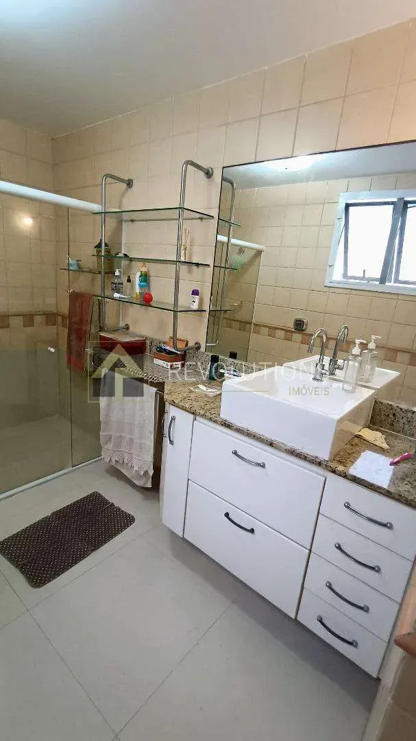 3-bedroom apartment with 1 suite and 4 bathrooms — photo 21
