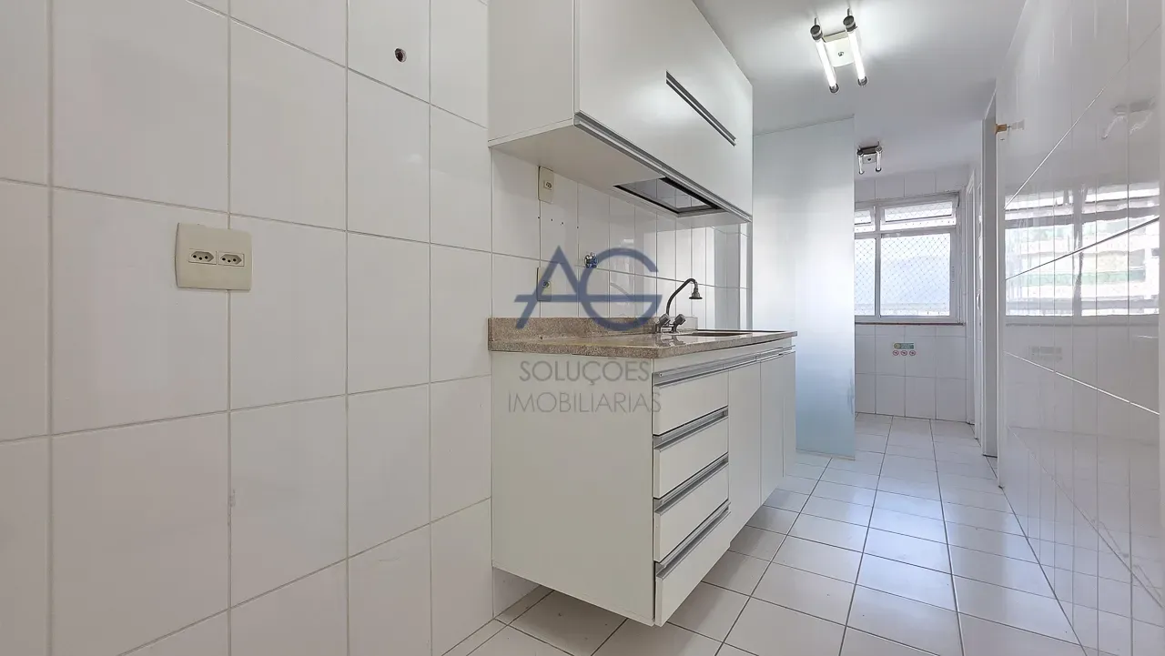 110 m² apartment with 2 bedrooms and 2 parking spots — photo 31