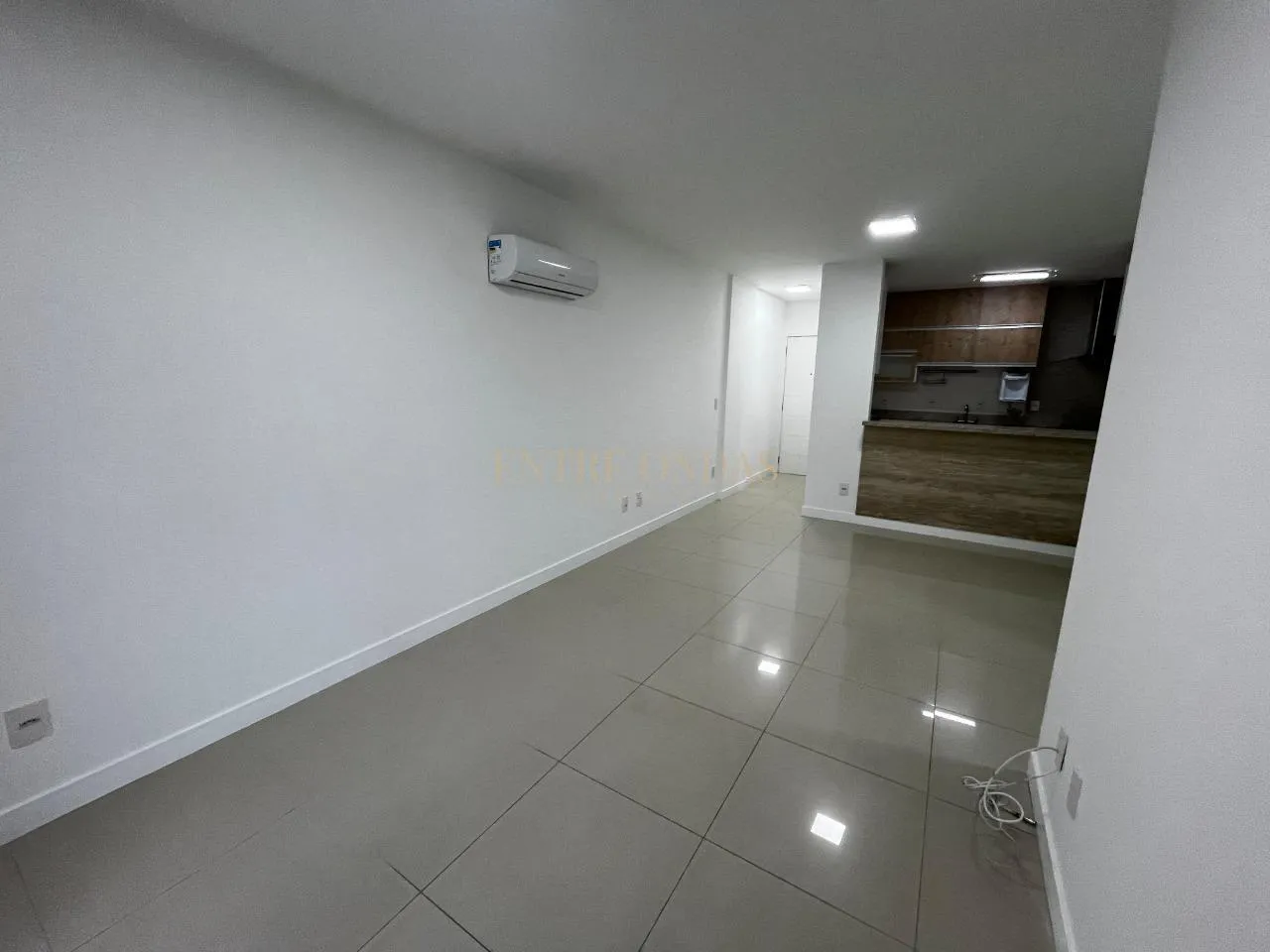 Apartment, 90 m², with a glass-enclosed balcony — photo 17