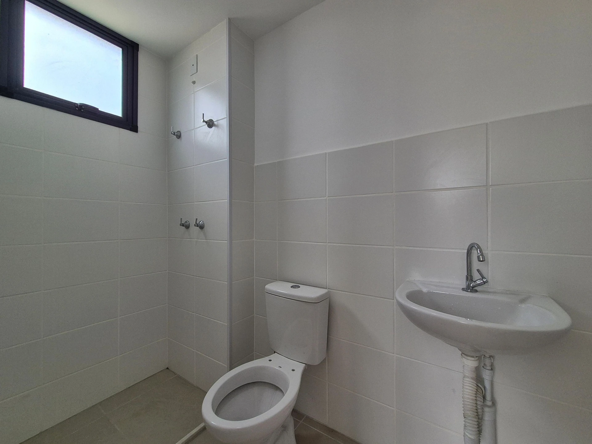 Apartamento de 2 quartos em condomínio com academia — photo 14