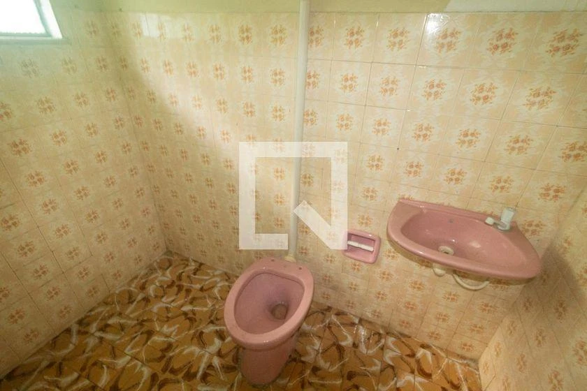 Casa sem móveis de 60 m² com 2 quartos e aceita pets — photo 3