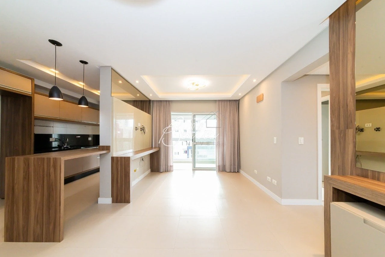 Apartment, 77 m², with a glass-enclosed balcony — photo 4