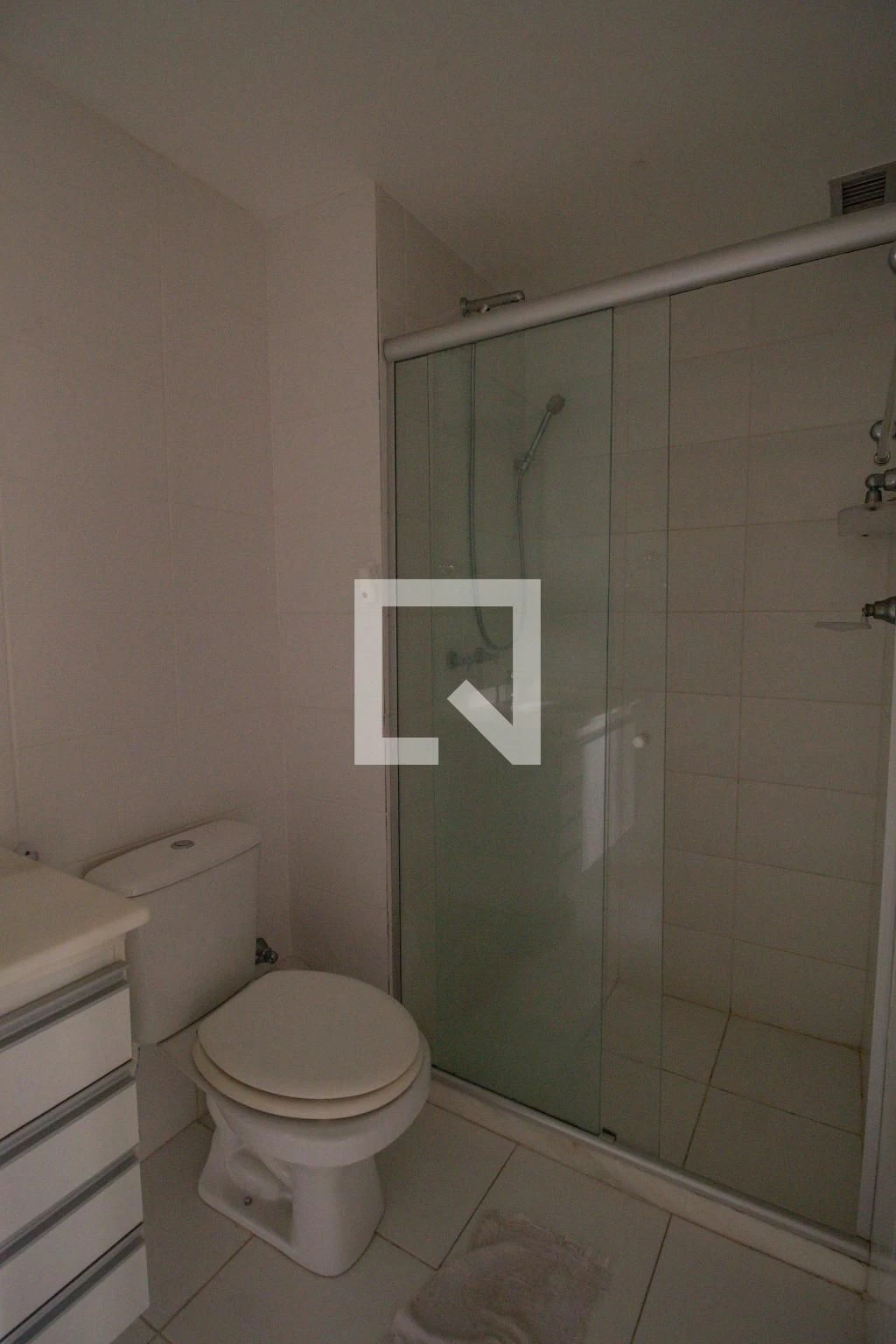 Furnished apartment, 75 m², with a walk-in closet — photo 4