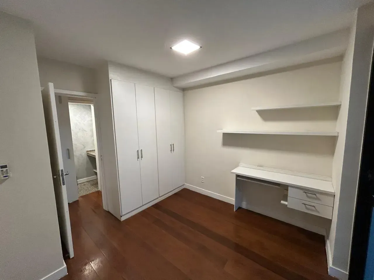 Apartment for rent with 4 bedrooms and 4 bathrooms — photo 3