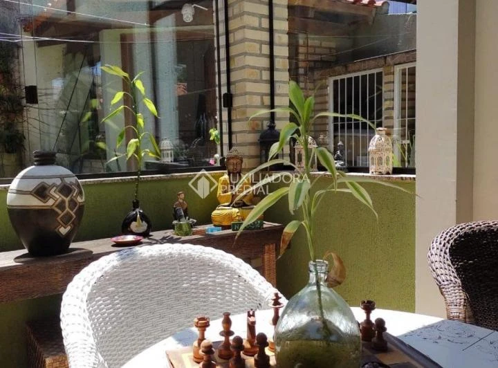 Casa com 5 dormitórios, 50 m² e sem vaga — photo 8