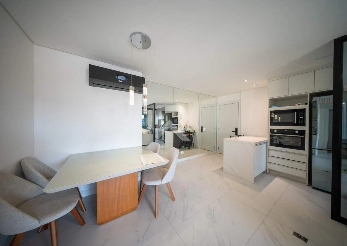 Furnished apartment 162 m² with 3 bedrooms and 1 parking — photo 2