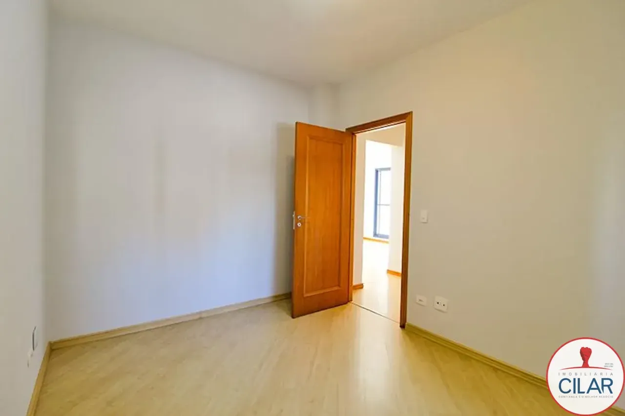 Unfurnished 2-bedroom apartment with 135.20 m² — photo 11
