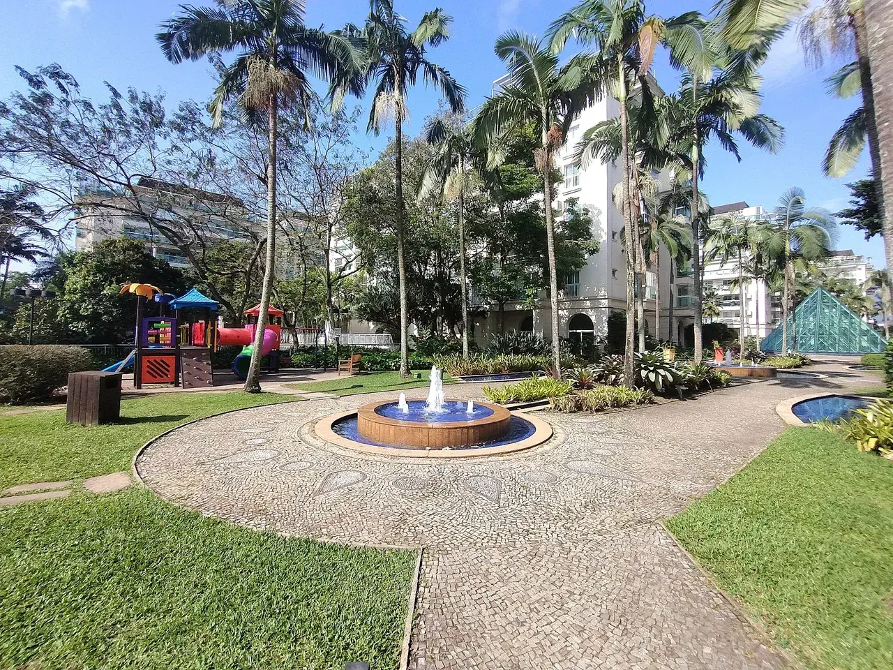 Apartamento, 97 m², com varanda envidraçada — photo 2
