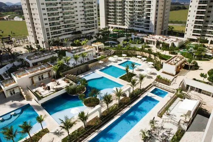 Apartamento de 150 m² com jacuzzi e vista para as montanhas — photo 3