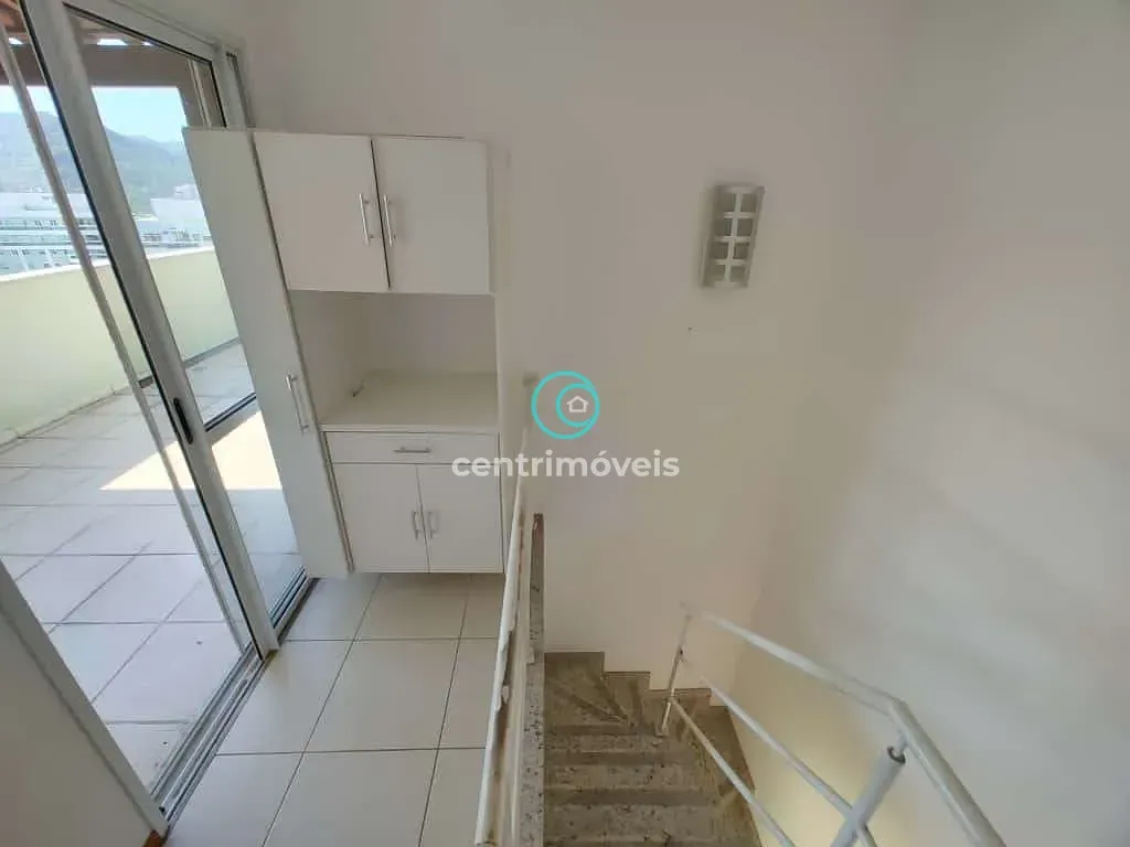 Cobertura duplex para locação com 3 quartos e 3 banheiros — photo 28