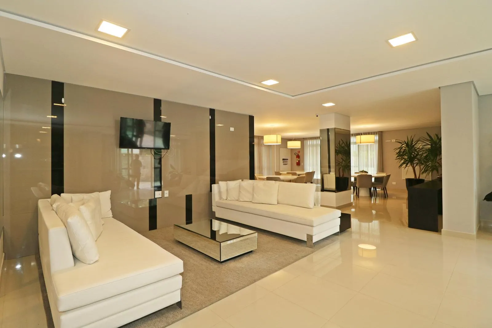 Apartamento mobiliado de 2 quartos e 3 banheiros — photo 69