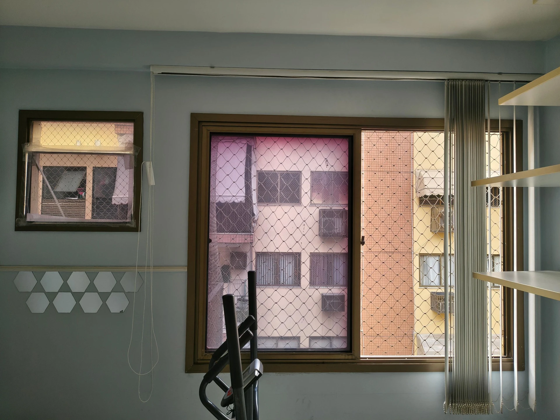 Балкон з грилем та 2 спальні: квартира 129 м² — photo 49