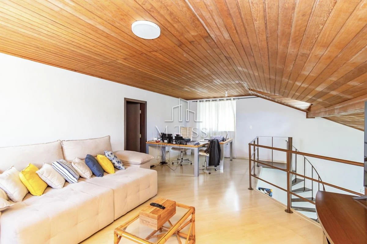Washing machine in a 3-bedroom house, 200 m² — photo 6
