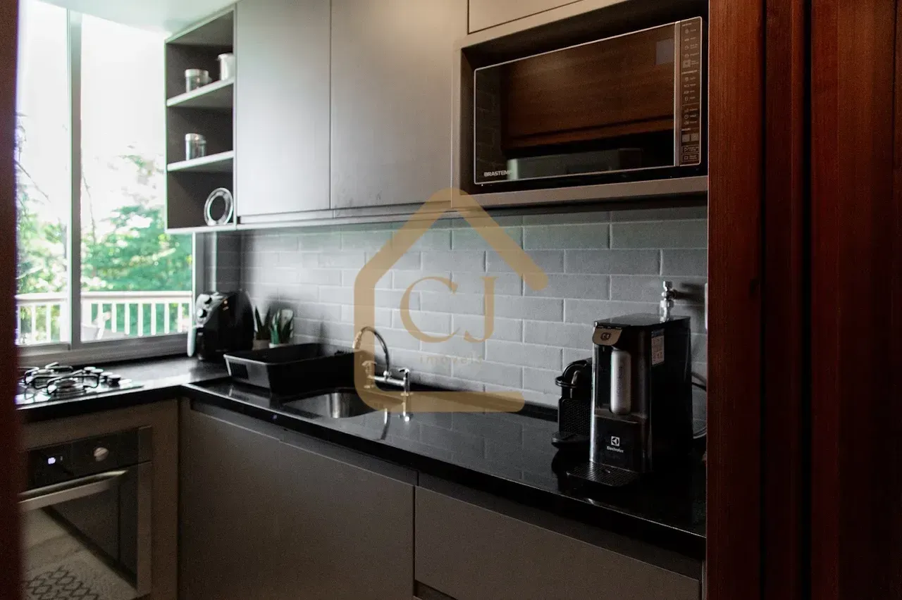 1-bedroom, 1-bath apartment with a balcony — photo 18