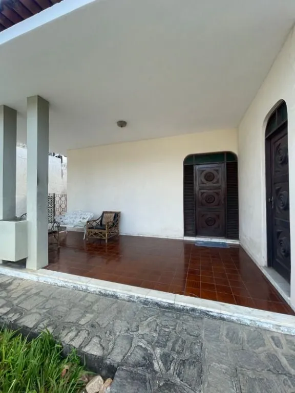Casa sin amueblar con balcón y jardín, 504 m²