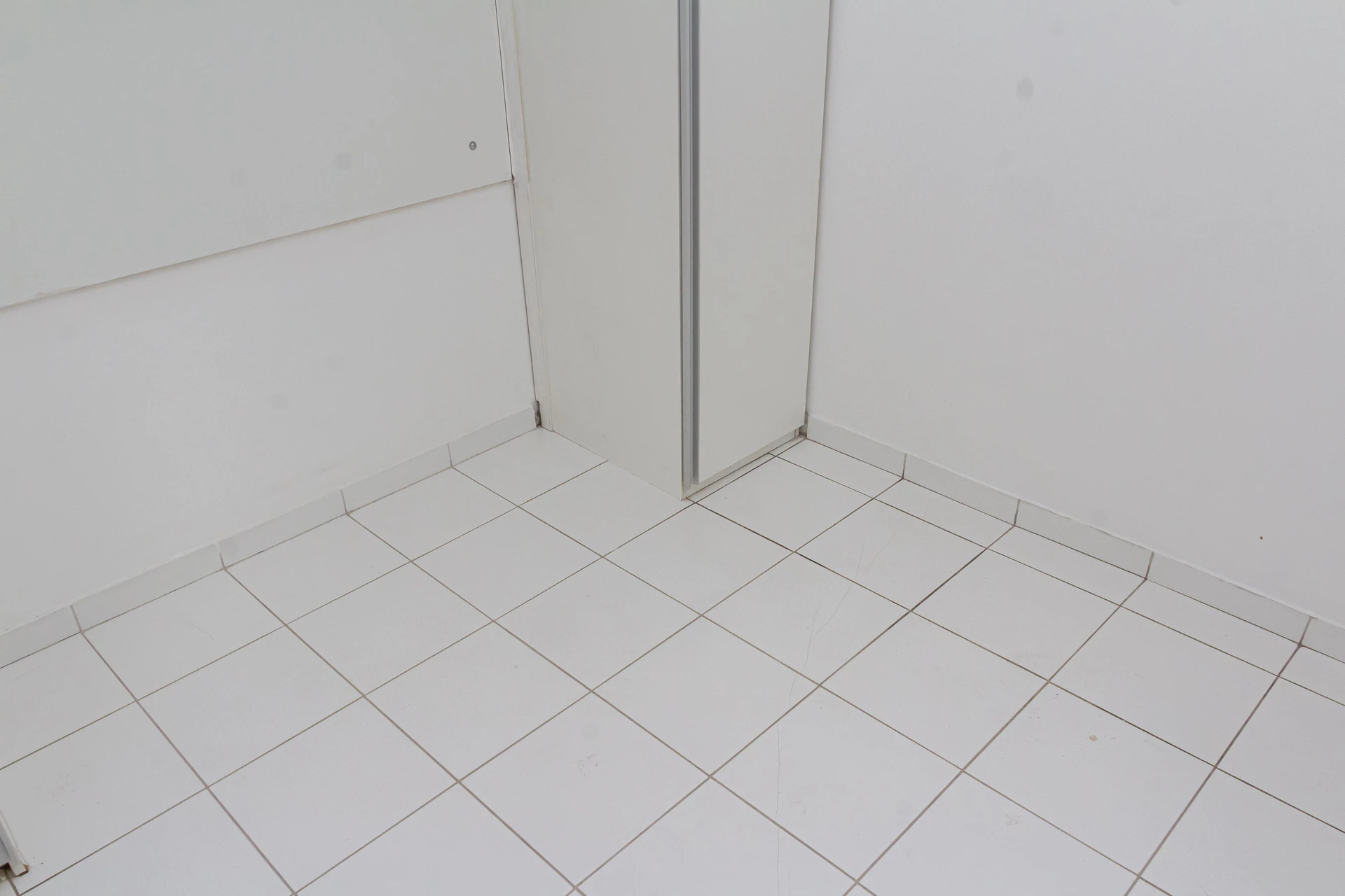 2-bedroom apartment in a building with a pool — photo 48
