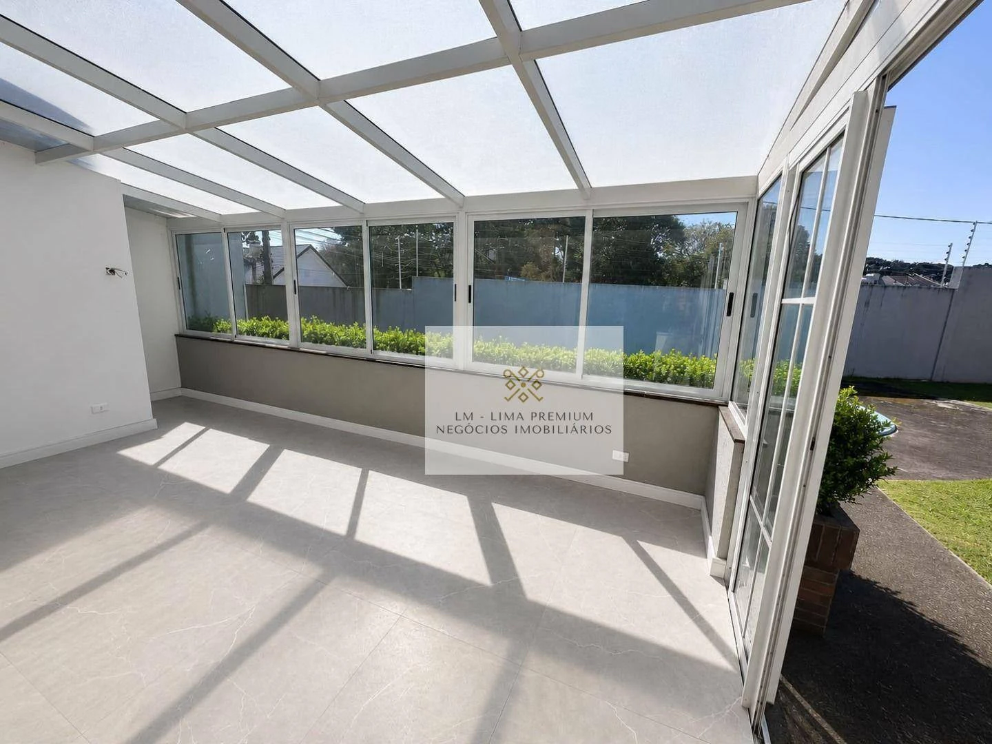 Single-story house for rent with 3 bedrooms and 230 m² — photo 20