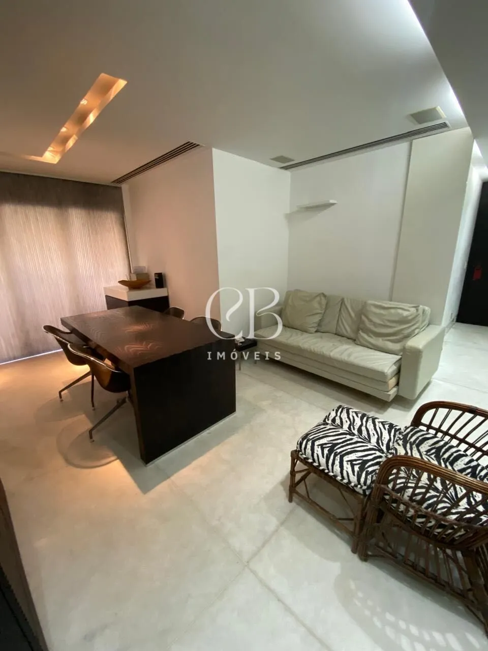 Furnished apartment with 2 bedrooms and open-plan kitchen — photo 4