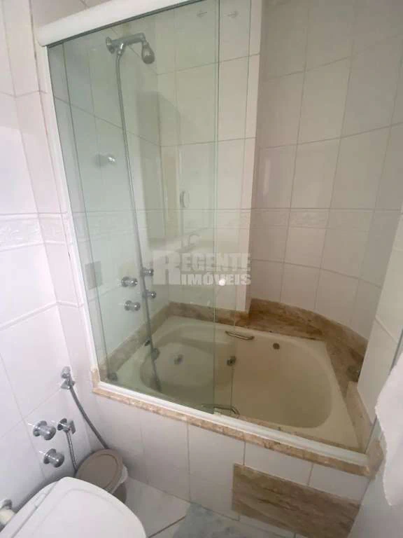 Квартира без меблів 170 м² з 2 спальнями — photo 5