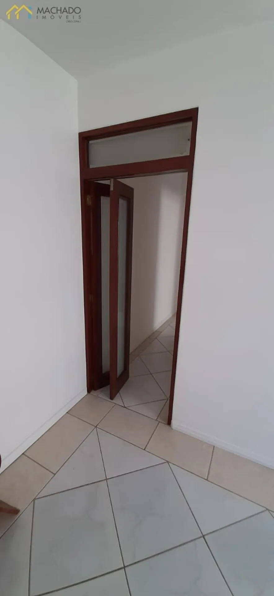 Apartamento de 2 dormitorios con 1 baño y plaza de parking — photo 9
