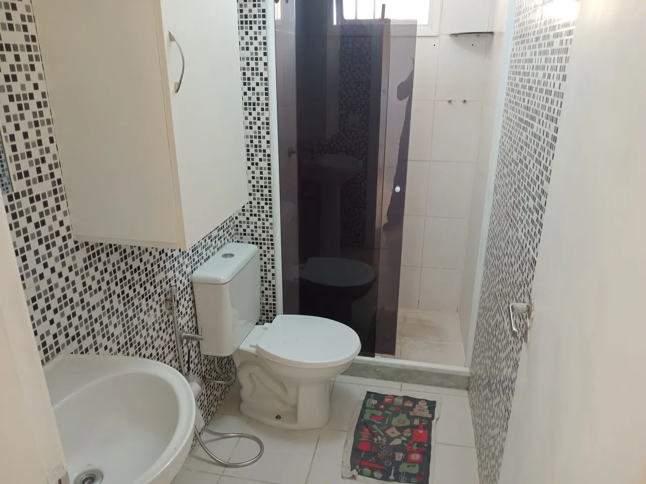 Furnished 2-bedroom apartment with a balcony — photo 7