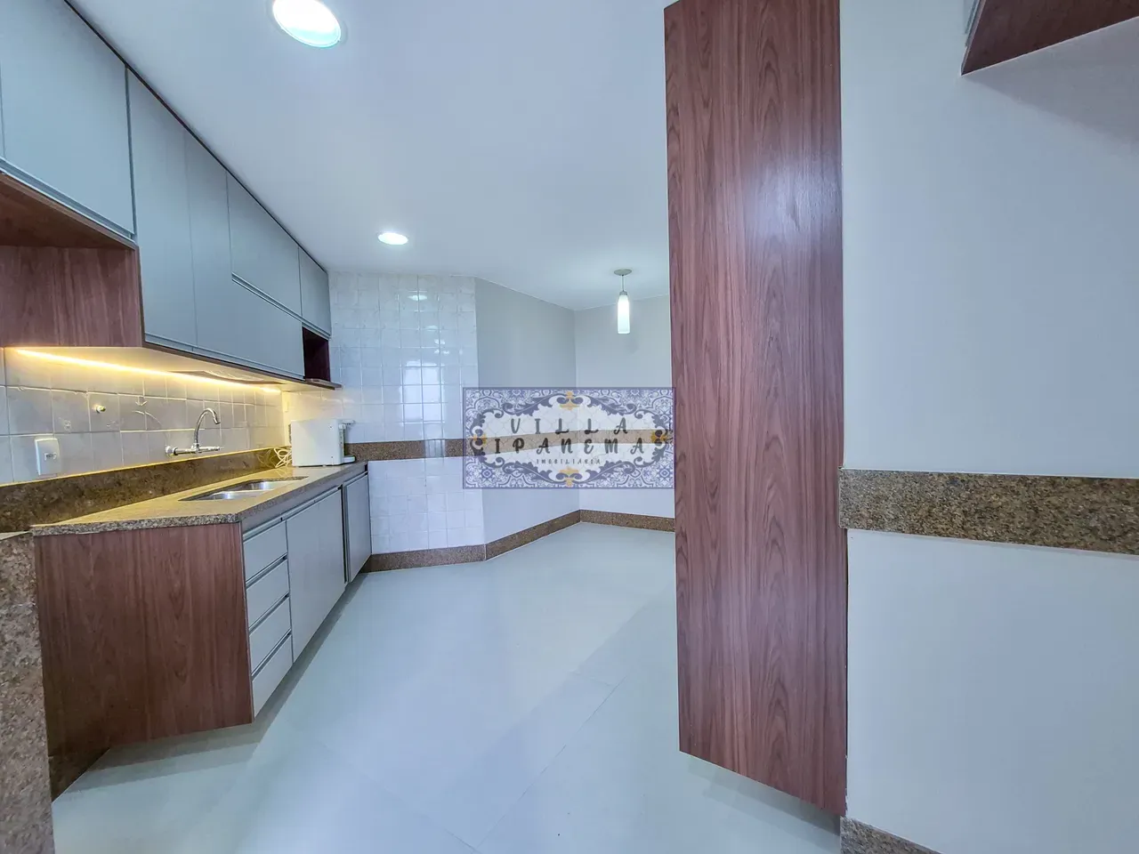 200 m² apartment with 3 en-suite bedrooms and private BBQ — photo 21