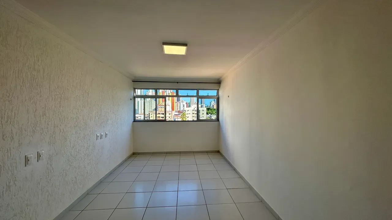 3-bedroom apartment in a building with a pool — photo 17