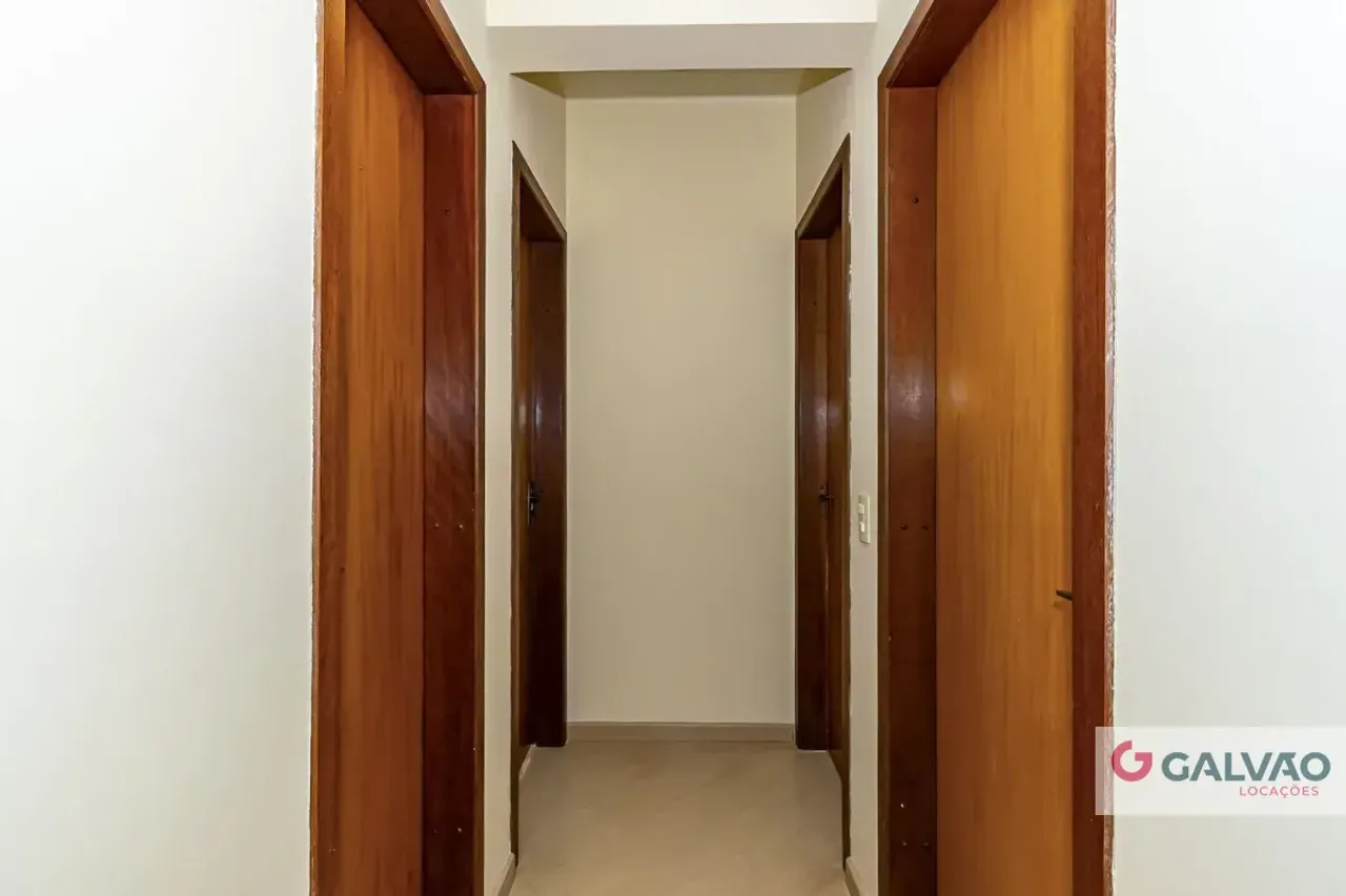 Rental apartment with 3 bedrooms and a balcony — photo 20