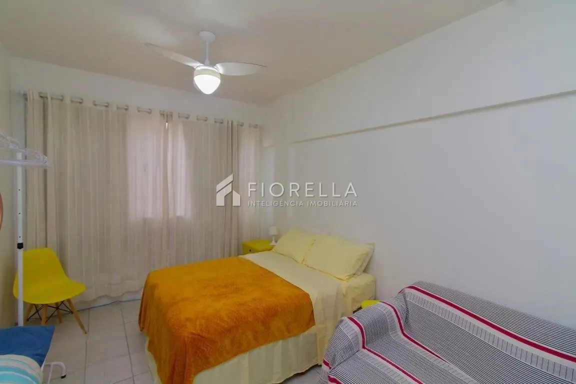 Furnished studio 35 m² with an open kitchen and gas stove — photo 13