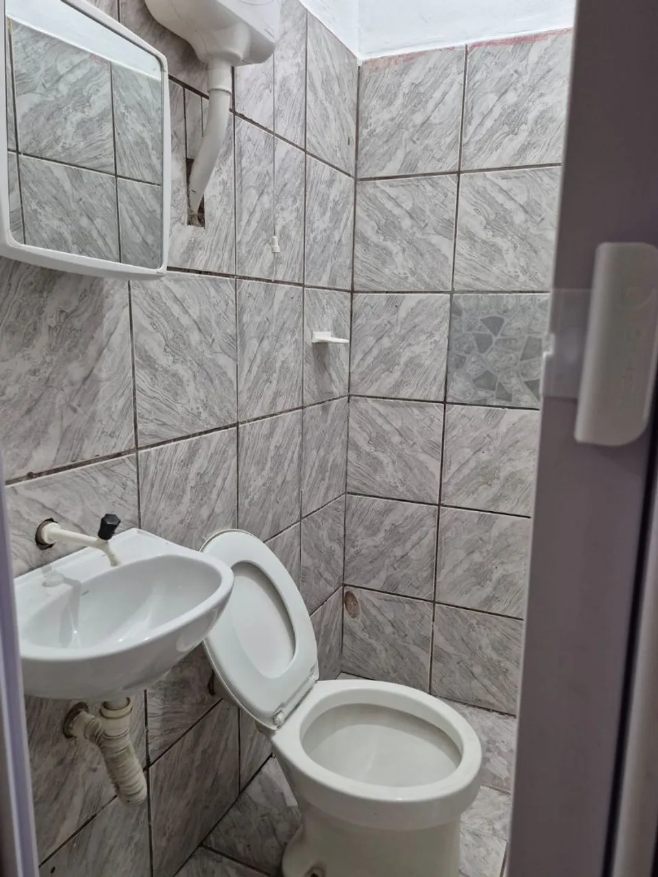Rental house unfurnished with 1 bedroom and 1 bathroom — photo 2