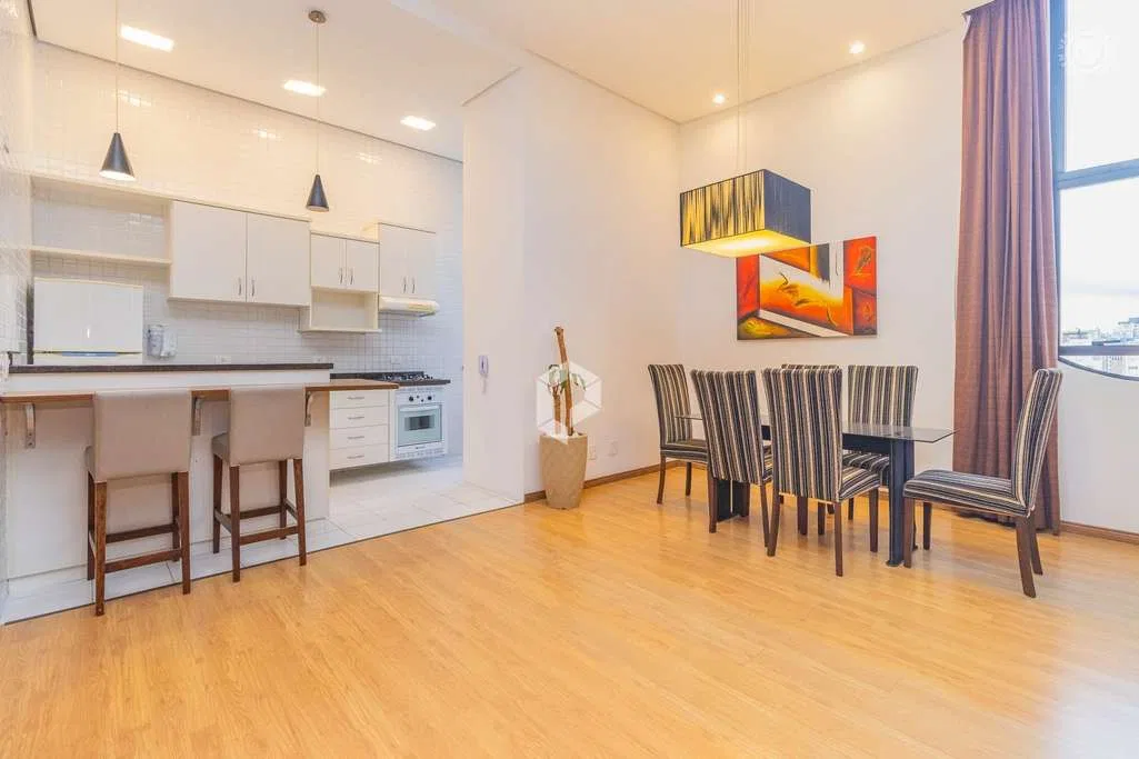 Furnished apartment, 65 m², with floor-to-ceiling windows — photo 2