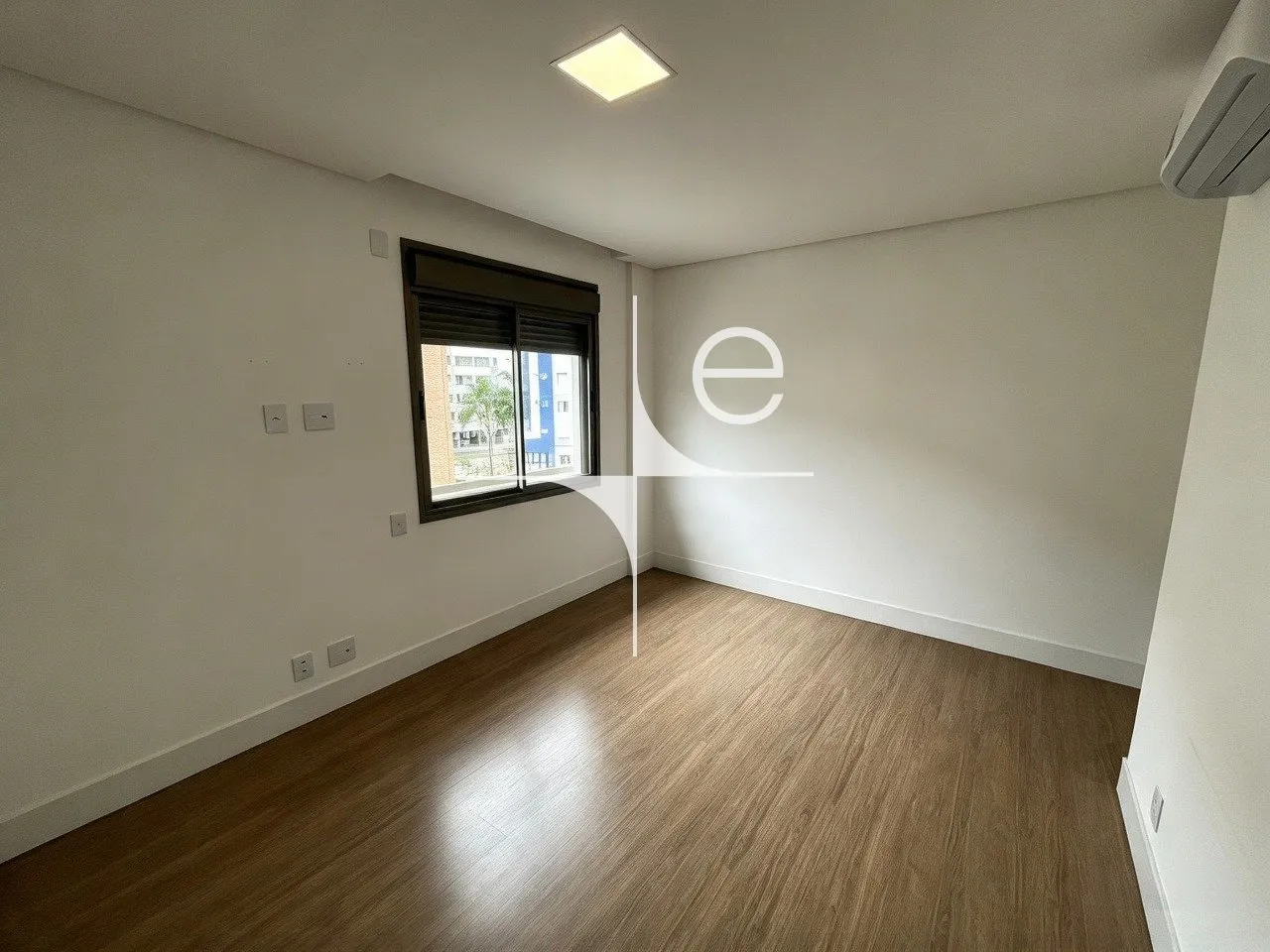 Furnished apartment, 80 m², with a grill on the balcony — photo 20
