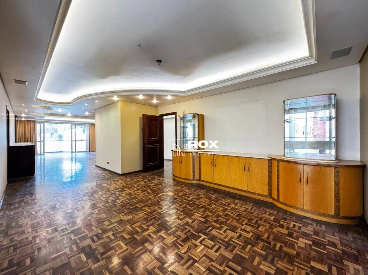 250 m² apartment with 3 bedrooms and a gas stove — photo 9
